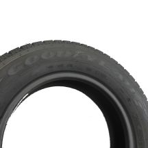 4. 2 x GOODYEAR 195/75 R16 C 107/105R Cargo UltraGrip Zima 8.5mm