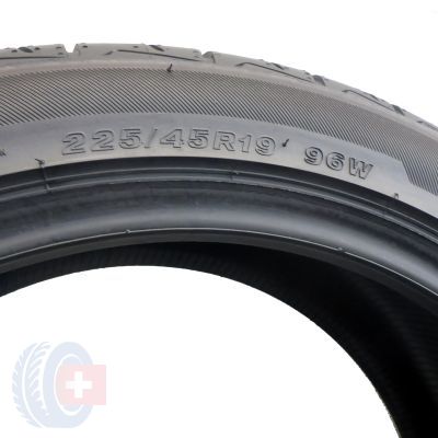 8. 4 x FIRESTONE 225/45 R19 96W XL Destination Hp Lato 2018 