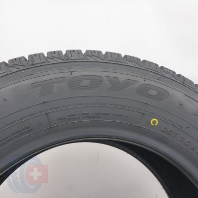 5. Opony 195/70 R15C 2x TOYO 104/102S Observe Van Zimowe 2025 
