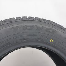 5. Opony 195/70 R15C 2x TOYO 104/102S Observe Van Zimowe 2025 