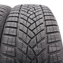 3. 2 x GOODYEAR 215/50 R18 92V UltraGrip Performance + Zima 8,8-9,2mm 2022