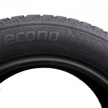 9. 4 x DUNLOP 215/60 R17C 109/107T Econodrive Lato DOT17 7,5-9mm