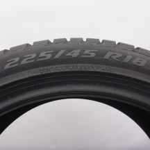 6. Opona 225/45 R18 1x PIRELLI 95V XL Winter Sottozero 3 Zimowa 2018 5,7mm 