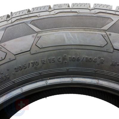 7. Opony 205/70 R15C 4x CONTINENTAL 106/104R VanContact Winter  Zimowe 2020 Jak Nowe