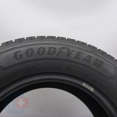 6. Opony 235/65 R16C 2x GOODYEAR 115/113S Vector 4Seasons Cargo Wielosezonowe 2022 6,5-6,6mm