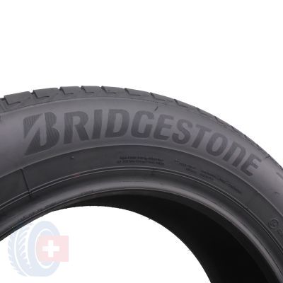 4. 2 x BRIDGESTONE 215/60 R17 96H Turanza T005 Lato 6mm