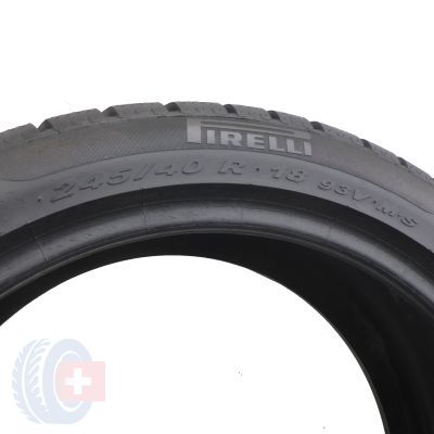 6. 4 x PIRELLI 245/40 R18 93V Sottozero Winter 240 RUN FLAT E Zima 2011, 2012 6-7mm