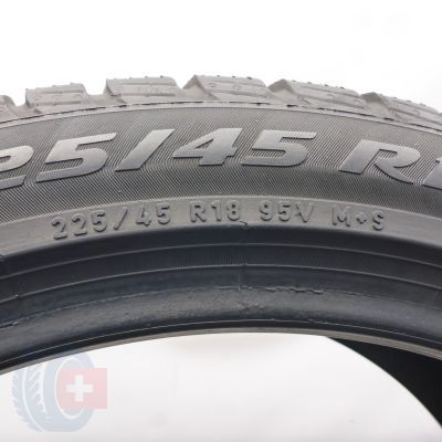 5. Opony 225/45 R18 2x PIRELLI 95V XL Sottozero 3 Winter Zimowe 2018, 2021 5,7-6mm