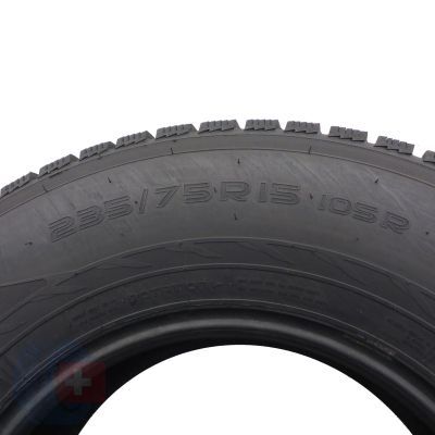 5. 2 x NOKIAN 235/75 R15 105R Hakkapelitta R2 SUV Zima 7,2mm 2014