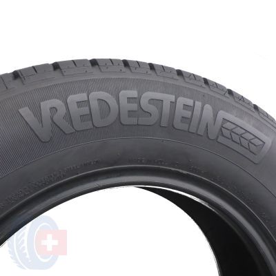 4. 2 x VREDESTEIN 205/70 R15 C 106/104R Comtrac Lato 9.2mm