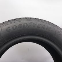 4. Opony 225/60 R16 2x GOODYEAR 102V XL UltraGrip Performance Gen-1 Zimowe 2017 