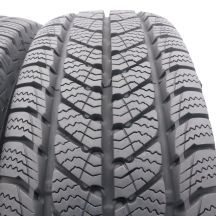 4. Opony 205/70 R15C 2x UNIROYAL 106/104R SnowMax 3 Zimowe 2020 Jak Nowe 10,2-10,4mm