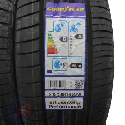 2. 4 x GOODYEAR 205/50 R16 87W EfficientGrip Lato 2018 