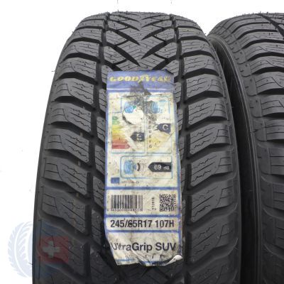 2. Opony 245/65 R17 2x GOODYEAR 107H Ultra Grip+ SUV 4x4 Zimowe 2015 Nieużywane 
