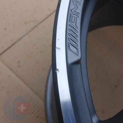 13. 4 x Alufelgi 21 MERCEDES GLE  5x112 Et52,5/38 10/11J Original AMG TPMS