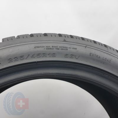 7. Opony 225/45 R19 4x DUNLOP 96V XL Winter Sport 5 Zimowe 2023 9-8,mm 