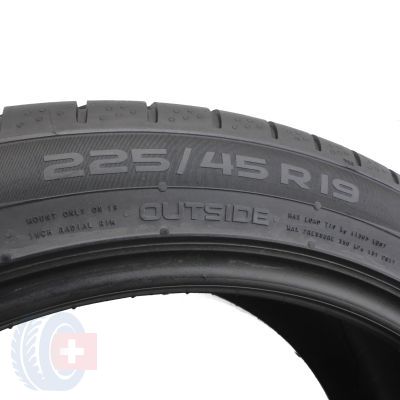 5. 2 x NOKIAN 225/45 R19 96W XL Powerproof Lato 2022 5,8mm