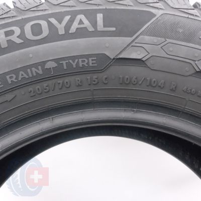 5. Opony 205/70 R15C 2x UNIROYAL 106/104R SnowMax 3 Zimowe 2020 Jak Nowe 7,8-8mm