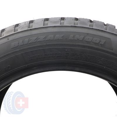 6. Opony 215/55 R17 2x BRIDGESTONE 94V AO Blizzak Lm001 Zimowe 2017 8mm