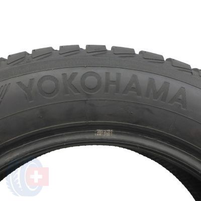 4. 1 x YOKOHAMA 185/60 R15 84T BluEarth Winter V905 Zima 2017 7mm
