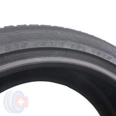 5. 2 x YOKOHAMA 225/45 R18 95V XL W.drive V905 Zima 2016 7,5mm
