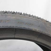 7. Opona 225/40 R19 1x PIRELLI 93Y P Zero XL RFT M0E Letnia 2021
