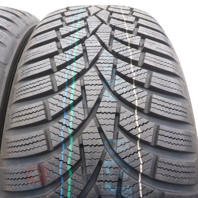 3. Opony 205/60 R16 2x TOYO 96H XL Observe S944 Zimowe 2022 