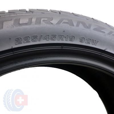 6. 2 x BRIDGESTONE 225/45 R19 92W Turanza T001 lato 5mm 