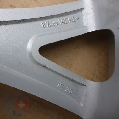 6. 4 x Alufelgi 19 BMW 5x120 8,5J Et25 5er F07 7er F01 F02 F03 F04 TPMS Original