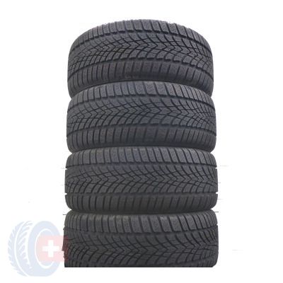 4 x DUNLOP 235/45 R17 94H  SP Winter Sport 4D MO Zima 