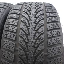 3. 2 x NOKIAN 235/35 R19 87V WR Haka Sipe N0 Zima 2011 7,5mm