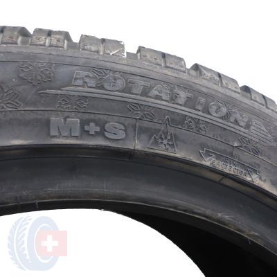 8. 4 x DUNLOP 235/45 R17 94H  SP Winter Sport 4D MO Zima 