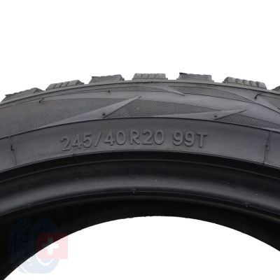 5. 2 x TOYO 245/40 R20 99T XL Observe G3-Ice Zima 8mm 2016