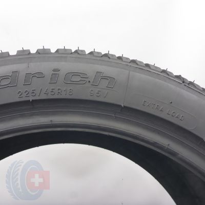 7. Opony 225/45 R18 2x BFGOODRICH 95V XL g-Force Winter 2 Zimowe 2022 8,2mm