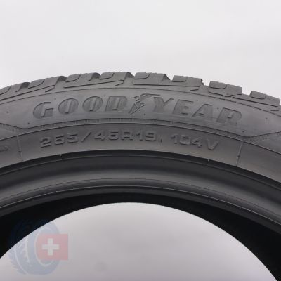 4. Opony 255/45 R19 2x GOODYEAR 104V XL UltraGrip Performance+ Zimowe 2022 7-8,5mm