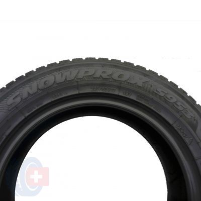 5. 2 x TOYO 225/60 R17 99V 5.7mm Snowprox S953 Zima