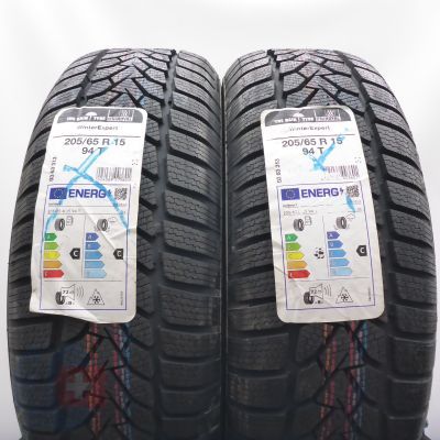 4. Opony 205/65 R15 4x UNIROYAL 94T WinterExpert Zimowe 2022