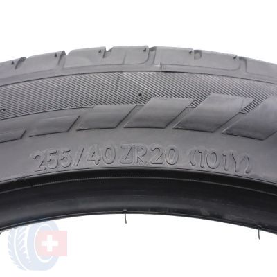4. 1 x TOYO 255/40 R20 Proxes T1 Sport 101Y XL 6,5mm Lato