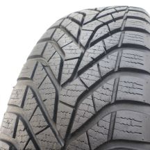 2. 1 x YOKOHAMA 185/60 R15 84T BluEarth Winter V905 Zima 2017 7mm