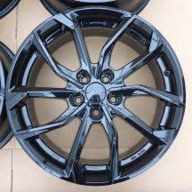 4. 4 x Alufelgi 18 AUDI BMW INFINITI MERCEDES 5x112 7J Et22 Brock Alloy A6 X3 X4 Q30 GLA Czujniki