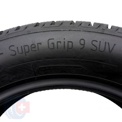 5. 2 ESA TECAR 215/60 R17 96H 5.3mm Super Grip 9 SUV Zima