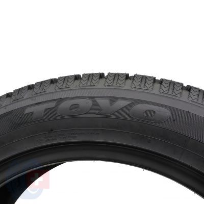 5. 2 x TOYO 235/55 R19 Observe Gsi 5 101T DOT13 Zima