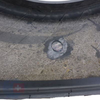 8. 2 x KLEBER 215/40 R17 87V XL Quadraxer 2 Wielosezon 7.2mm