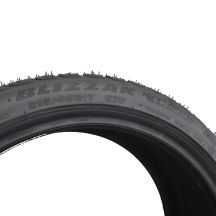 7. 4 x BRIDGESTONE 215/40 R17 87V XL Blizzak LM-32 Zima 2017