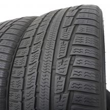 4. 2 szt. Opony Nokian 235/45 R19 Zima Wr A3 99V XL